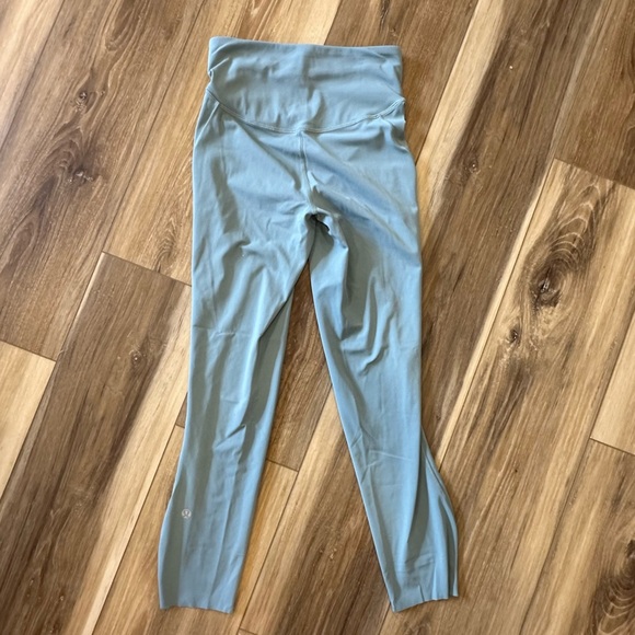 Lululemon Base Pace High-Rise Crop 23" Misty Glade (2) - Picture 9 of 11